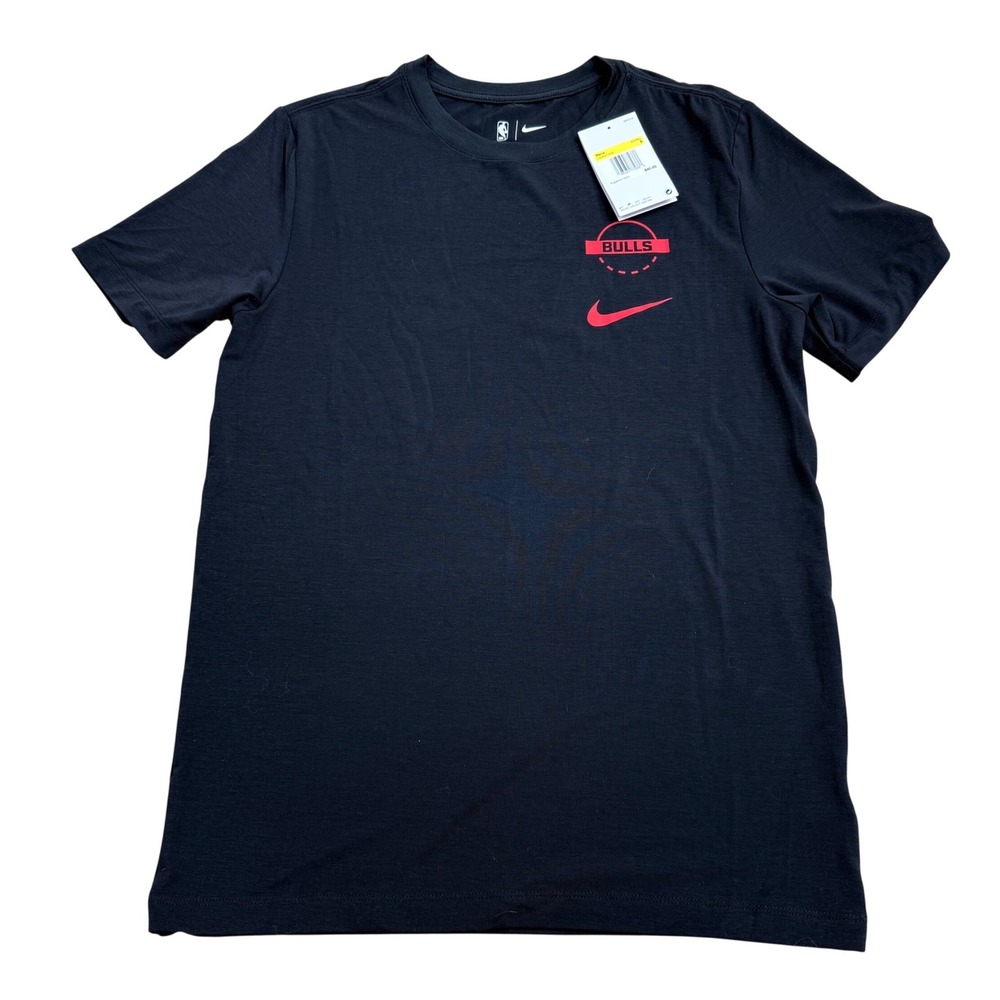 Nike Chicago Bulls T-Shirt Mens Small
Black